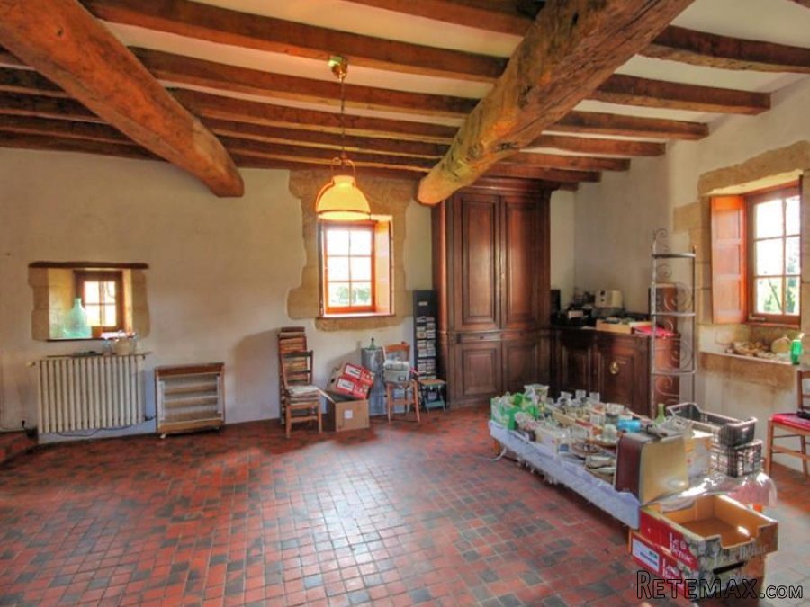 Lusseray (79) - Detached ancient priory (C14th) with 2 bedrooms.. - 6