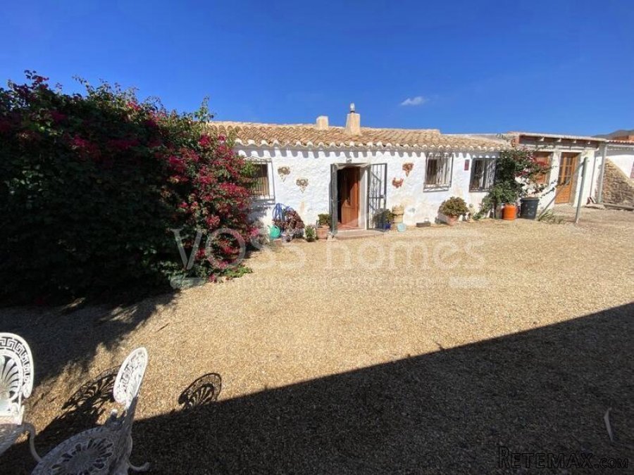 RESERVED/SALE AGREED 2023 WITH VOSS HOMES - A full of charm.. - 6