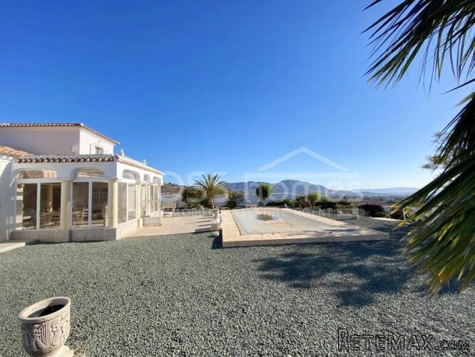 NEW & EXCLUSIVE TO VOSS HOMES - A stunning, beautifully.. - 8