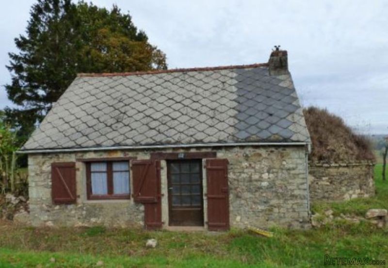 Country House, Small But Perfect Retreat