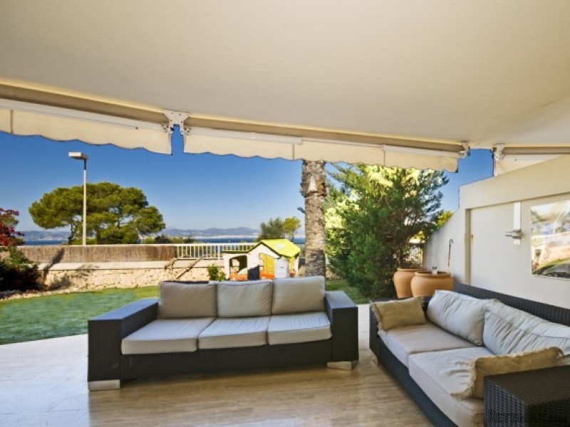 Modern Semi-Detached House At The Coast.. - 2