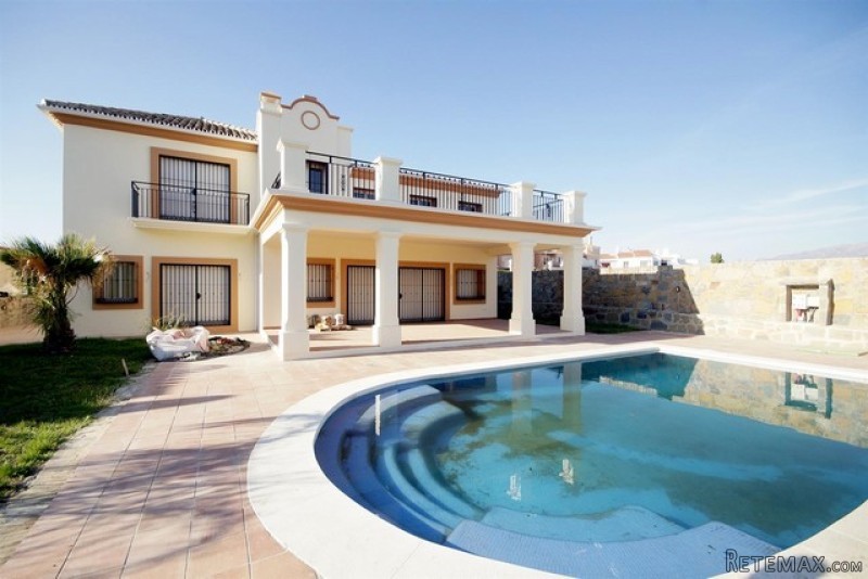 3 Bedrooms - Villa - Malaga - For Sale