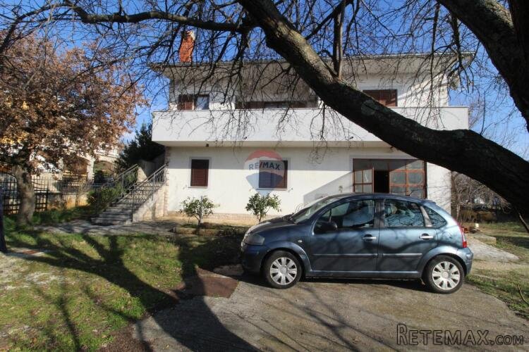Istra, Poreč okolica - Samostojeća kuća u okolici Poreča