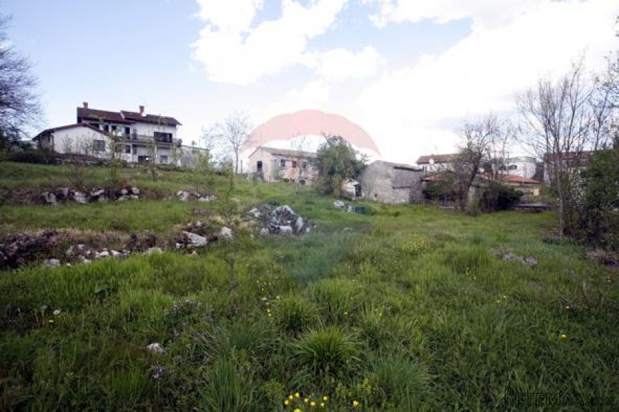 Matulji,Mučići ,građevni teren - 2