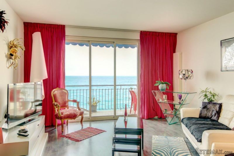 Sea Front Flat With Breathtaking 180°..