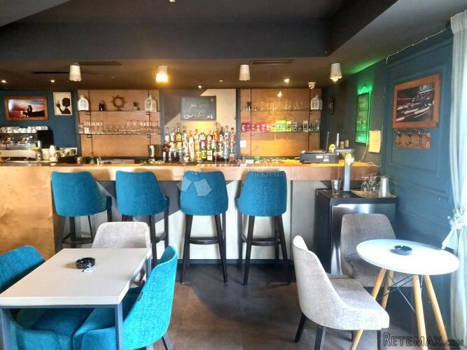 Uhodan Caffe bar na odličnoj lokaciji - 2