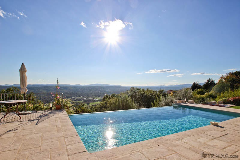 5 Bedroom Villa For Sale In Montauroux
