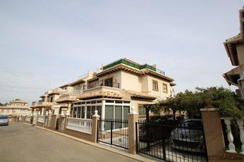 2 Bedrooms - Property - Alicante - For..