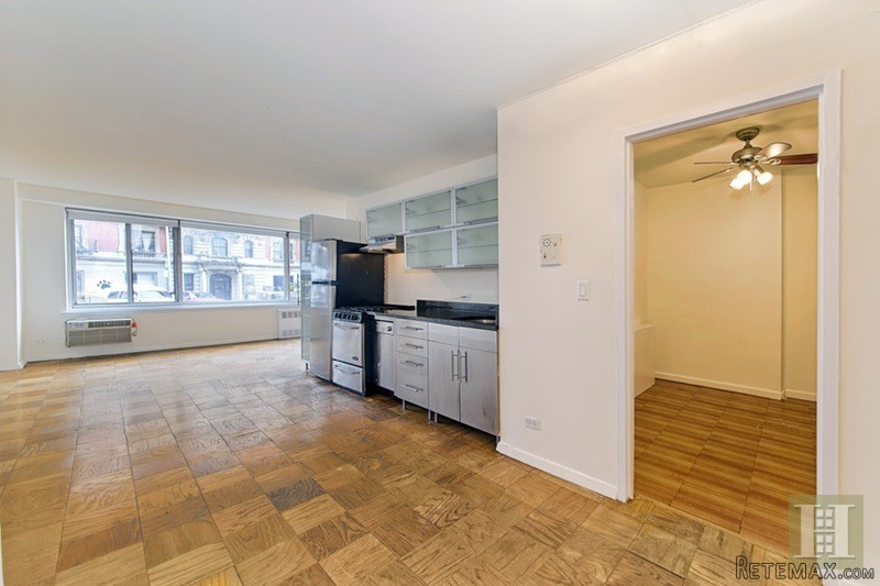 Apartment For Sale: 400 CENTRAL PARK..