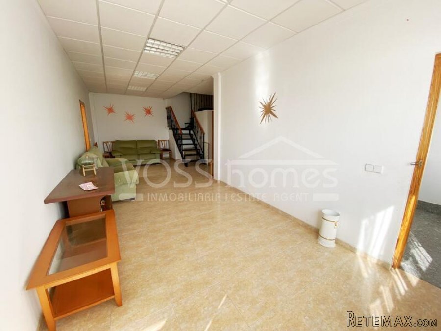 NEW LISTING TO VOSS HOMES - Great business opportunity !!!.. - 7