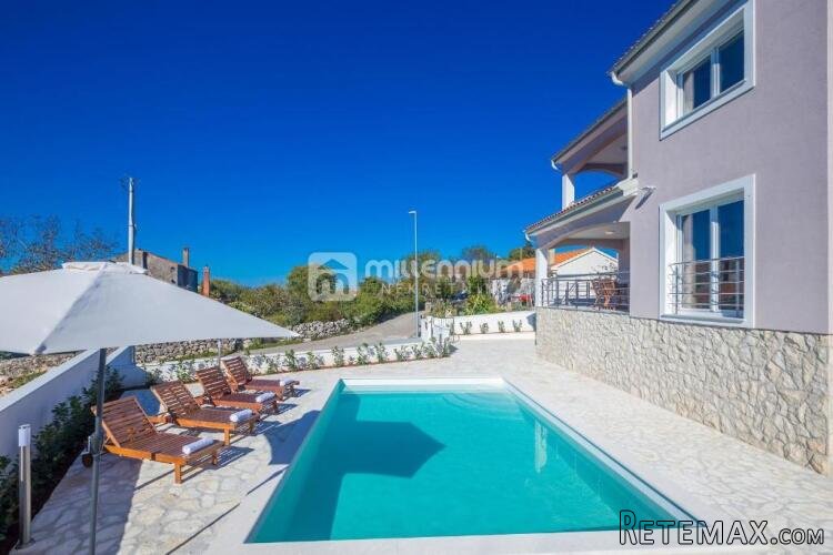 Otok Krk, Linardići, samostojeća kuća, 170m2, bazen - 8
