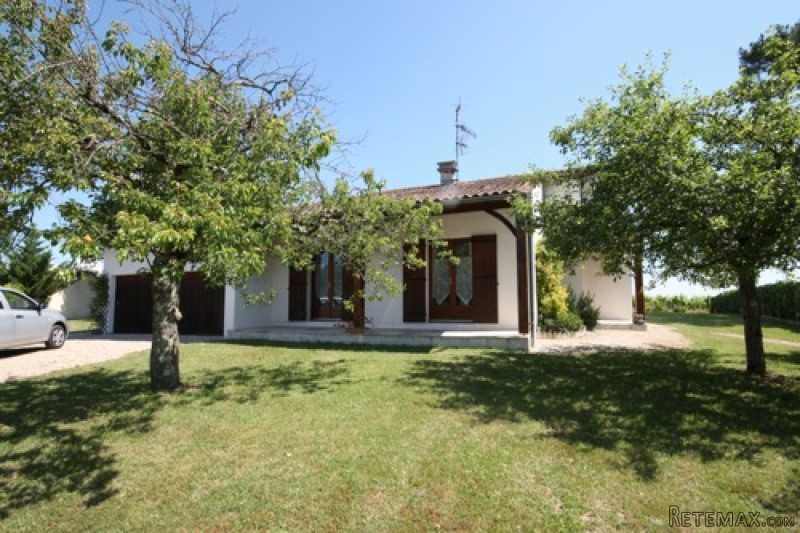 Charming 5 bedroomed house, in a..