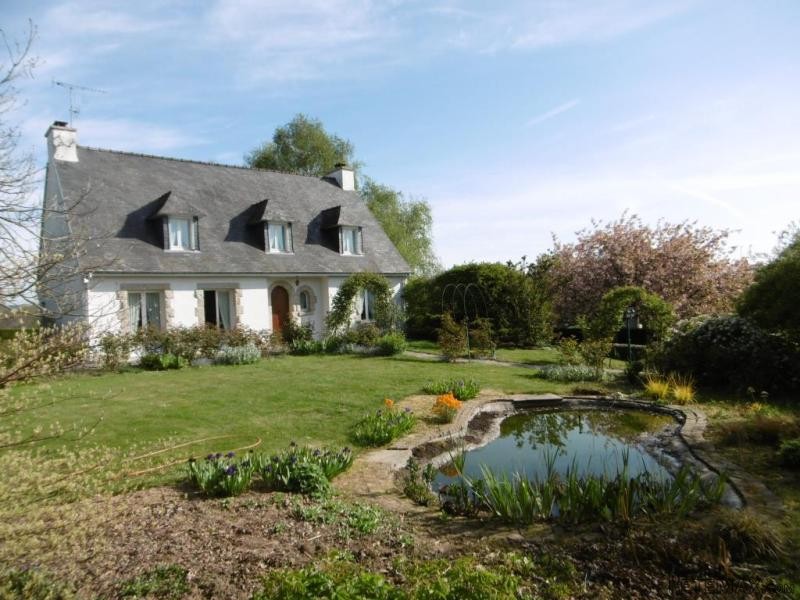 Character Detached Country House - 2