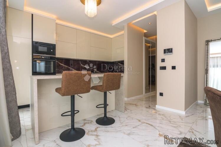 Remete – Penthouse 112 m² + 45 m² terasa novogradnja 2023 - 2