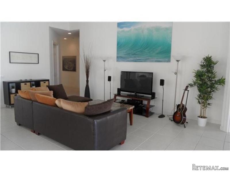 8125 Laborie Lane, Wellington, FL -.. - 2