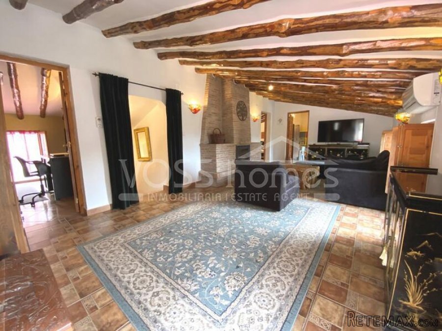 NEW & EXCLUSIVE TO VOSS HOMES - This property and its.. - 5