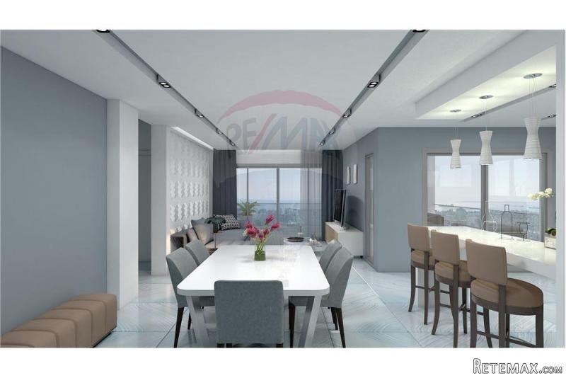 Condo/Apartment - For Sale -..