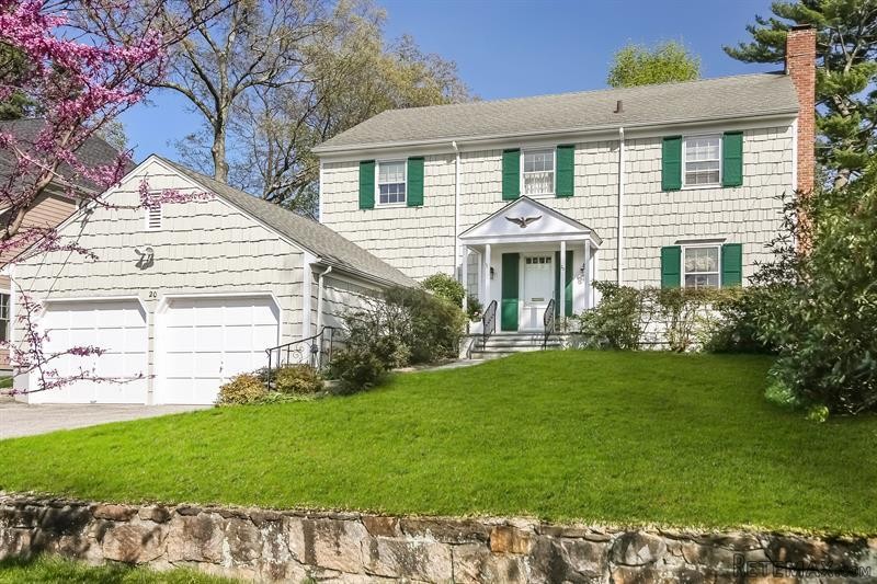 4 bedroom House For Sale: 20 Montrose..