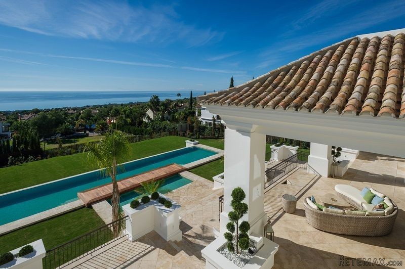 7 Bedrooms - Villas - Malaga - For Sale