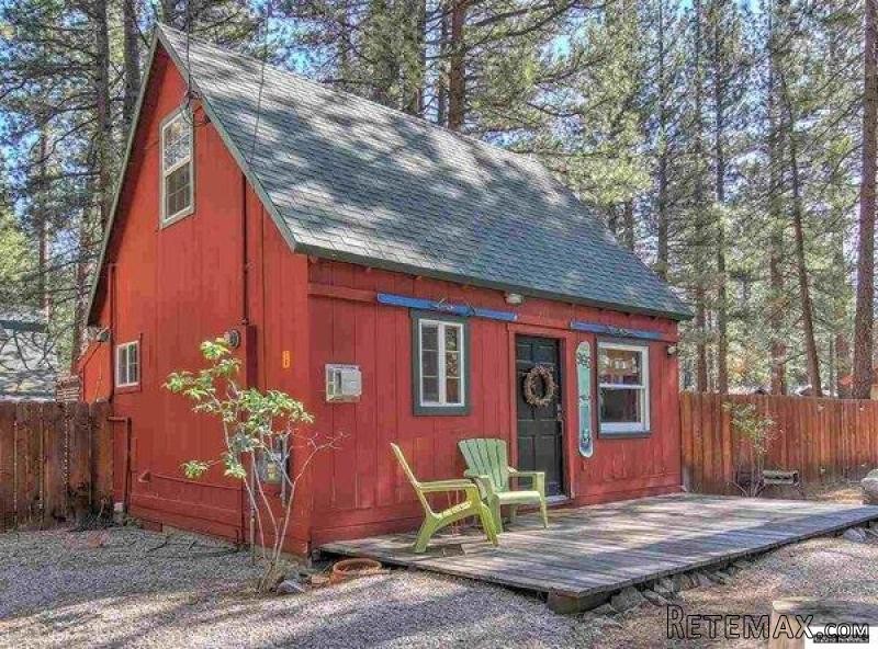 1 bedroom Residence For Sale: South..