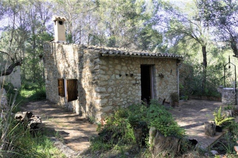 Lovely country house in protected area.. - 2