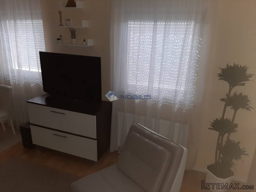 Zagreb, Podsused, 1.kat, dvije sp. sobe, lift za osobe sa.. - 4