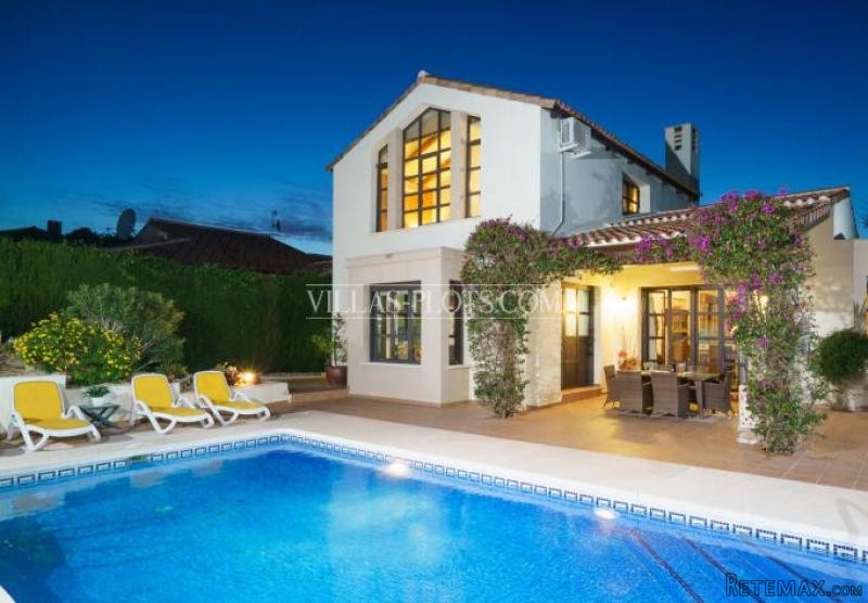 4 Bedroom Villa In Javea