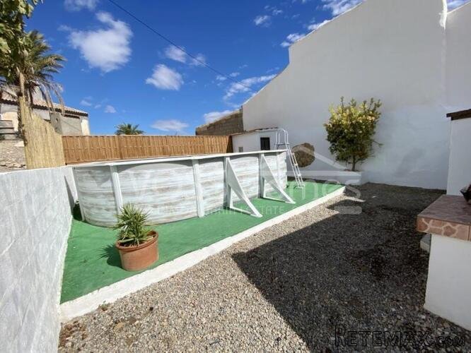 NEW & EXCLUSIVE TO VOSS HOMES - A large, lovingly.. - 8