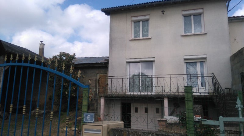 Detached House with Garden - 2