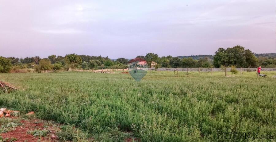 Istra, Marčana - zemljište u industrijskoj zoni - 2