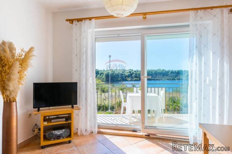 ISTRA,MEDULIN - APARTMAN PRVI RED DO MORA!! - 2