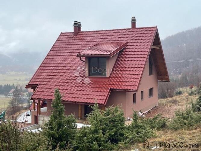 MRKOPALJ NOVOSAGRAĐENA KUĆA NA TOP LOKACIJI! - 3