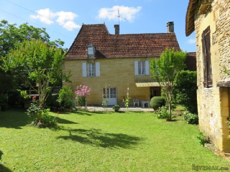 Farmhouse in Peaceful Location