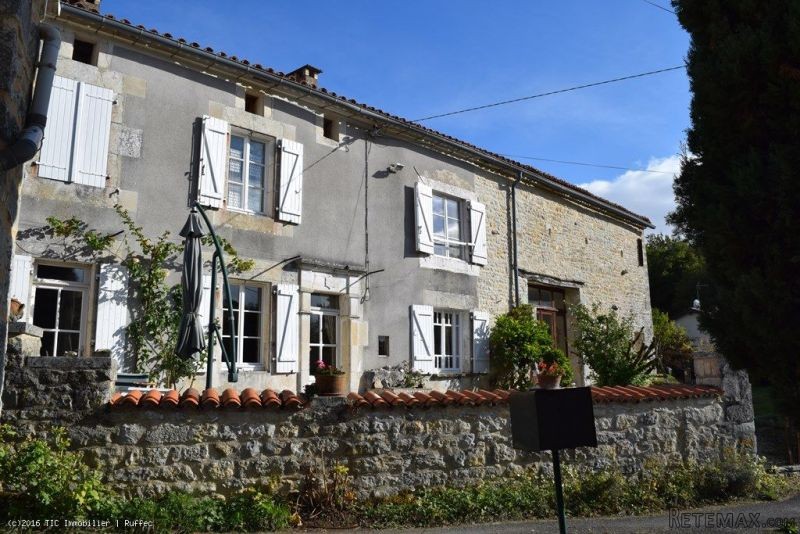 Restored Longere On 1.8 Hectares And.. - 2