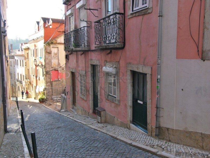 T1 Lisbon Apartment with balcony for.. - 2