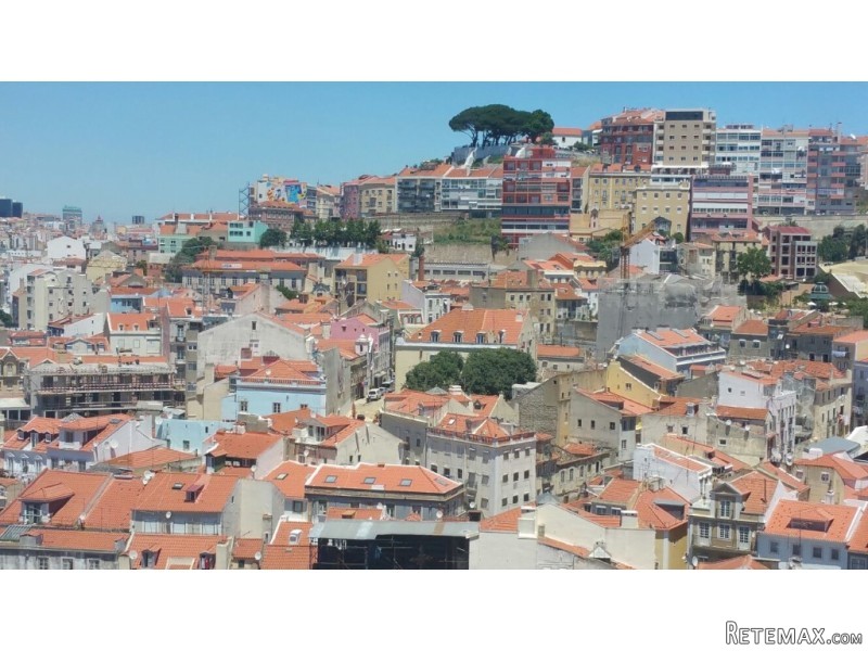 T4 Lisbon Apartment with Amazing City..