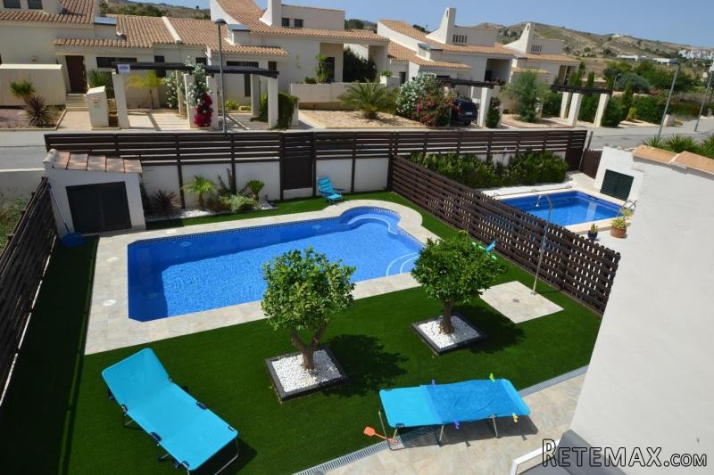 2 Bedrooms - Villa - Murcia - For Sale