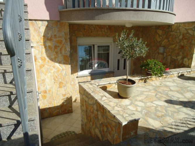 MEDULIN, APARTMANSKA KUĆA 300m OD MORA - 3