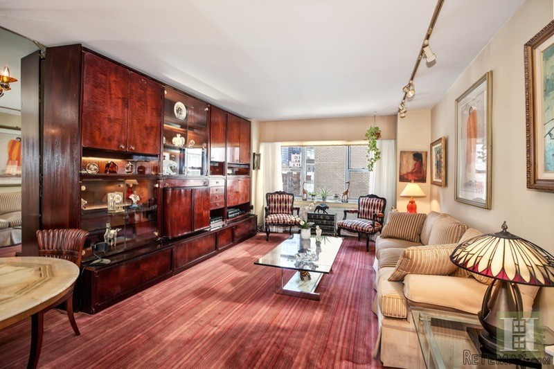 1 bedroom Apartment For Sale: 400 EAST..