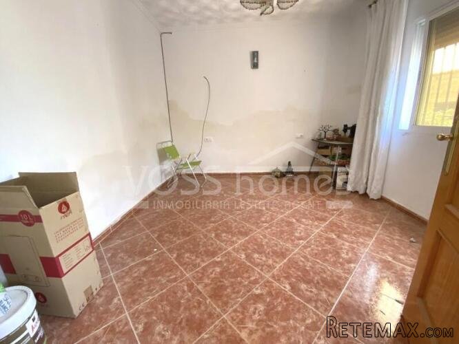 MASSIVE POTENTIAL .... A huge village property currently.. - 4