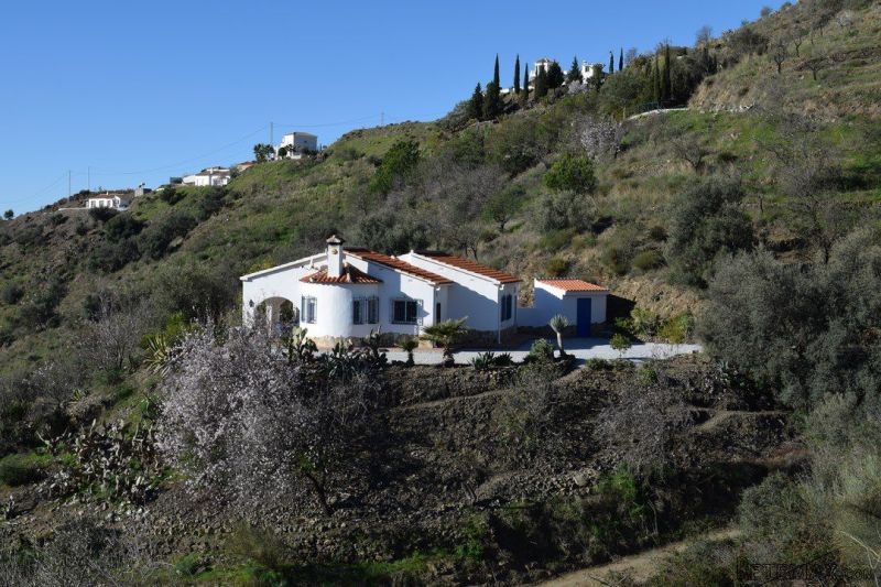 Villa for Sale in Arenas 195.000 € - 2
