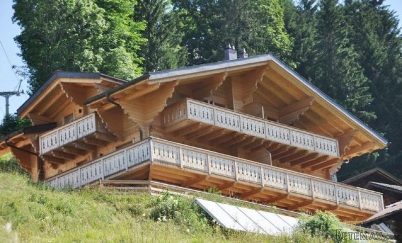 3 bedroom duplex ski in and out South..