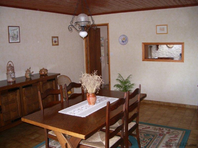 Lovely Country House On One Level - 2