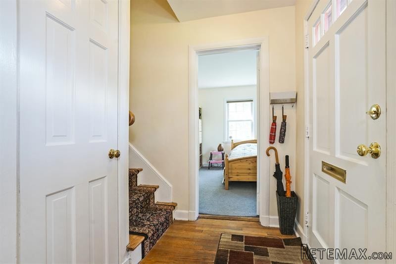 4 bedroom House For Sale: 324 Frank.. - 2