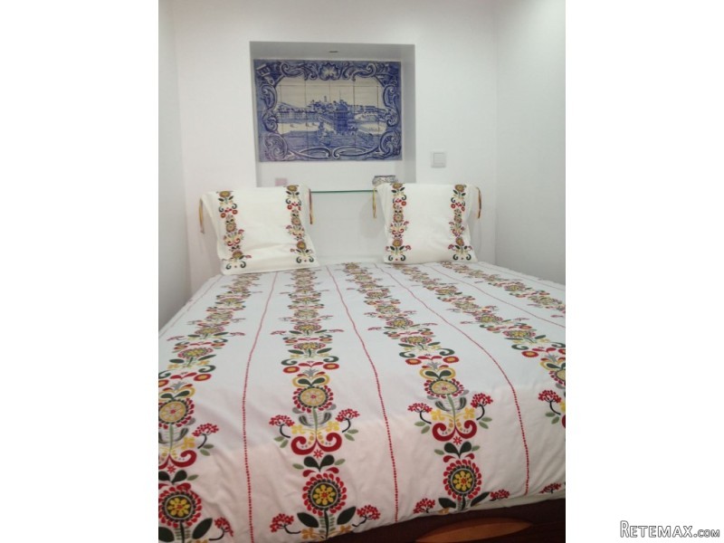 Lisbon T1 Apartment near the National..