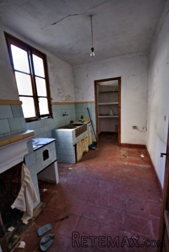 Townhouse to renovate in Pollensa Built área :112,62m2 ;.. - 4