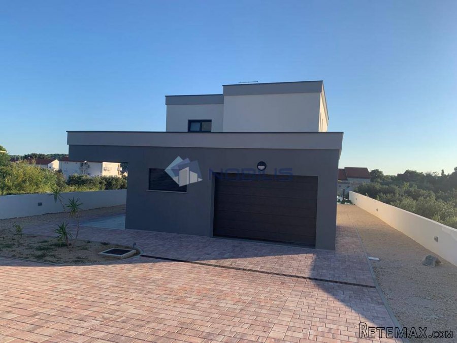 Rab, Banjol, moderna luksuzna kuća s bazenom, 250,00 m2 - 5