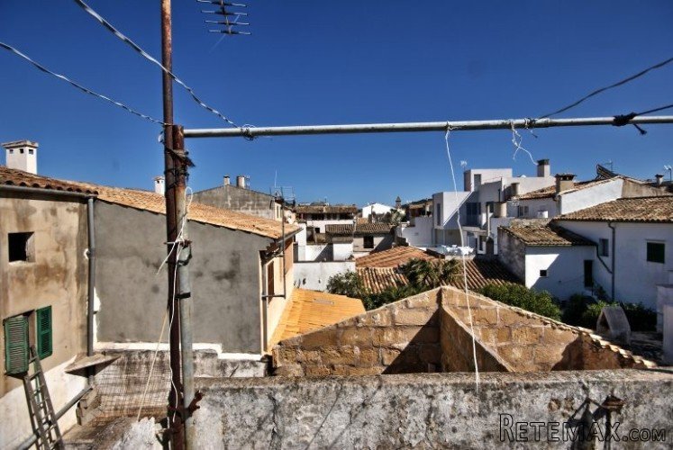 Townhouse to renovate in Pollensa Built área :112,62m2 ;.. - 5