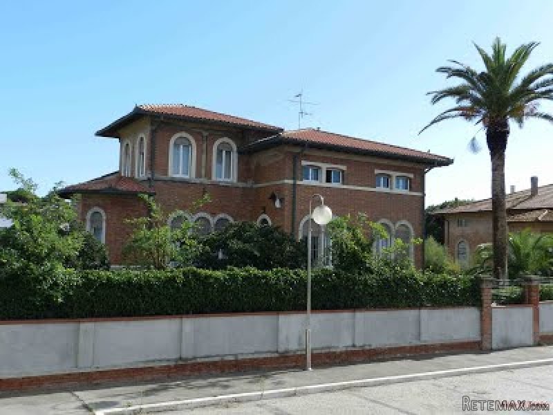 Villa At The Seafront Of Marina Of.. - 2