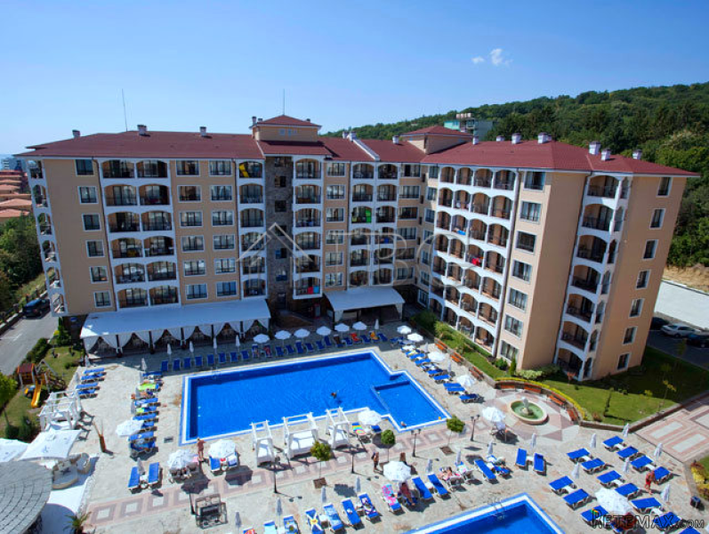 Furnished 2-bedroom apartment with SEA..